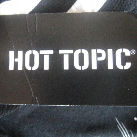 Hot Topic Cosmic Aura Sailor Moon Black Shirt Sze Medium Crescent Moon Back Flap - Picture 6 of 8